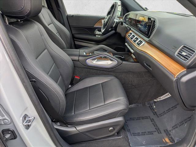 Used 2025 Mercedes-Benz GLS 450 4MATIC image 22
