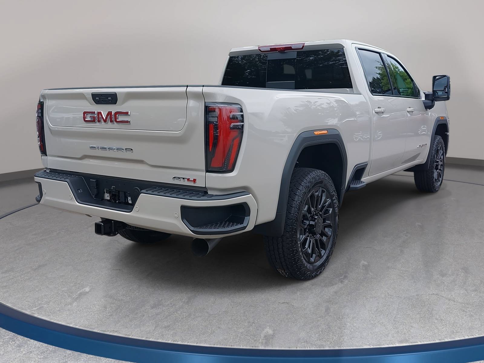 New 2026 GMC Sierra 2500 AT4 w/ AT4 Premium Plus Package AWD/4WD image 5