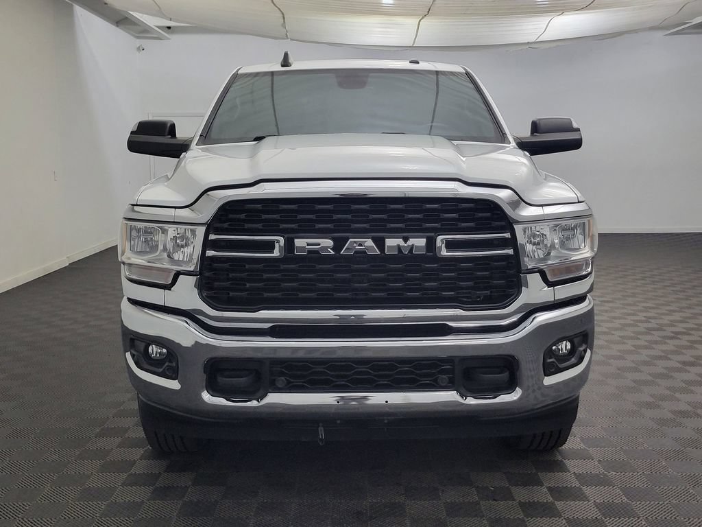 Used 2022 RAM 2500 Big Horn w/ Level C Equiment Group AWD/4WD image 6