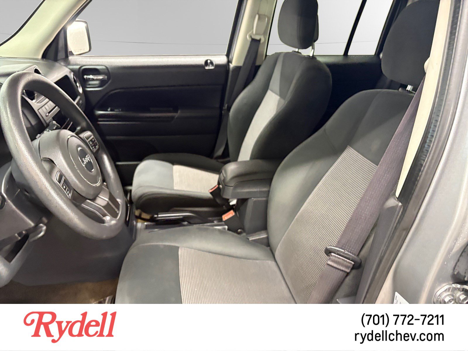 Used 2015 Jeep Patriot Sport w/ Power Value Group AWD/4WD image 10