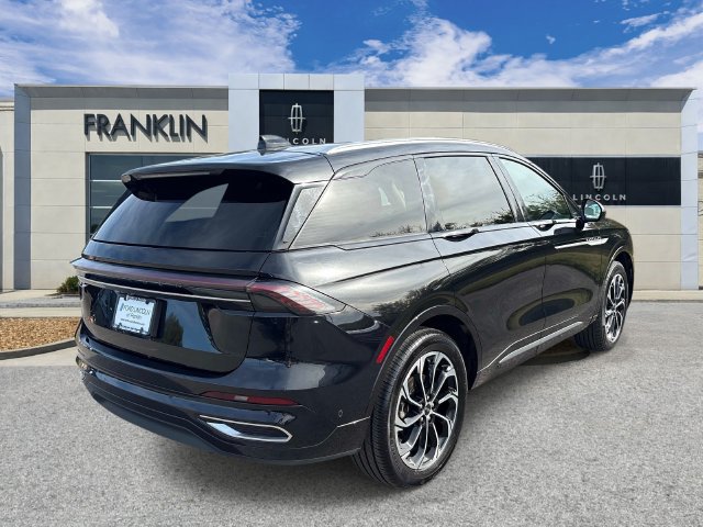 Certified 2024 Lincoln Nautilus Reserve AWD/4WD image 8