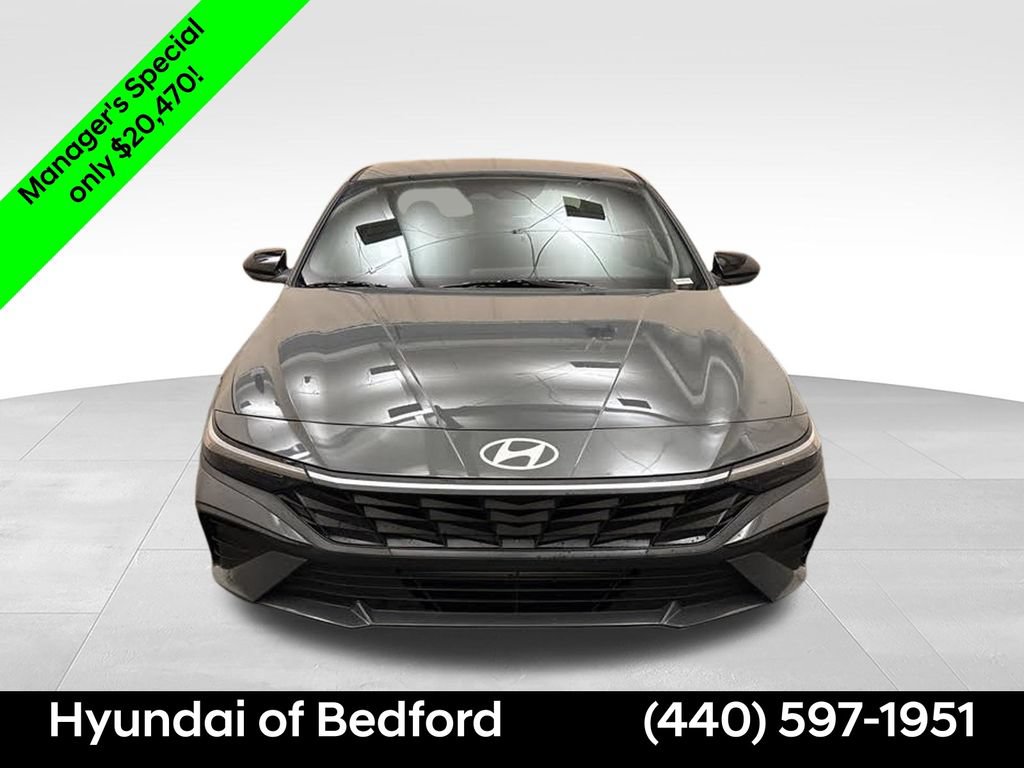 Certified 2026 Hyundai Elantra Sport FWD image 2
