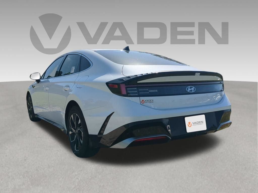 New 2025 Hyundai Sonata SEL AWD/4WD image 3