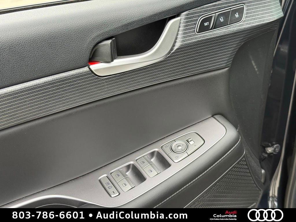 Used 2024 Hyundai Palisade Limited FWD image 21