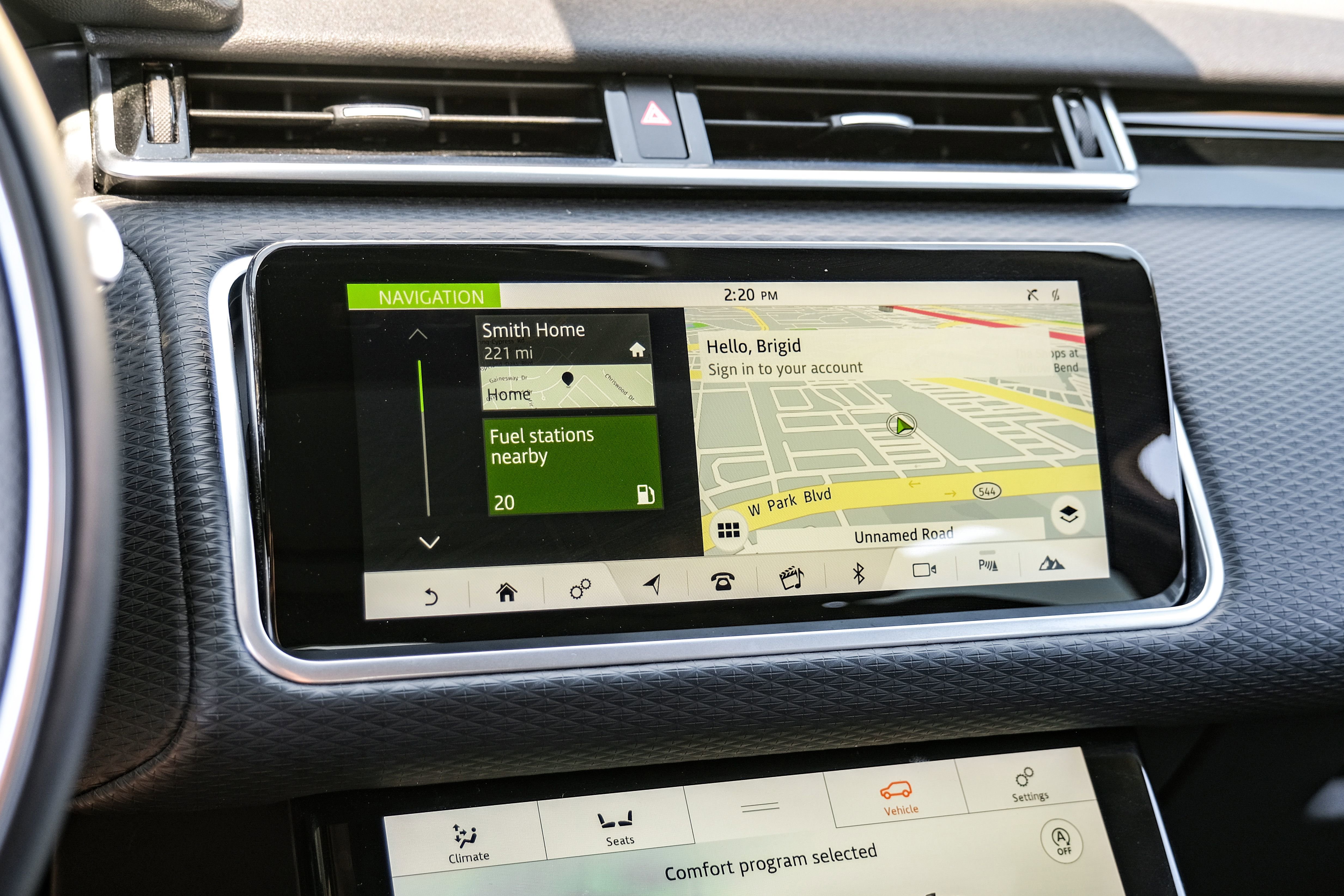 Used 2020 Land Rover Range Rover Velar R-Dynamic S AWD/4WD image 21