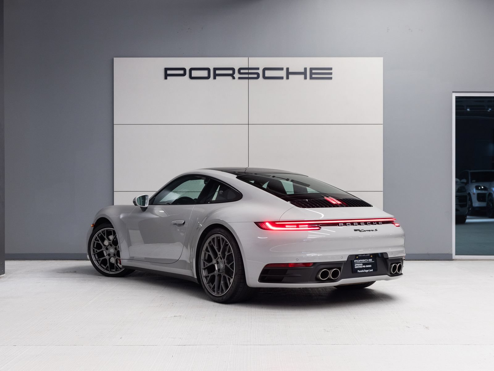 Certified 2022 Porsche 911 Carrera S RWD image 3