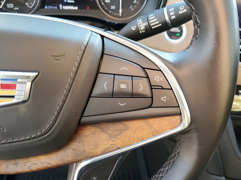 Used 2020 Cadillac XT5 Premium Luxury w/ Platinum Package image 30