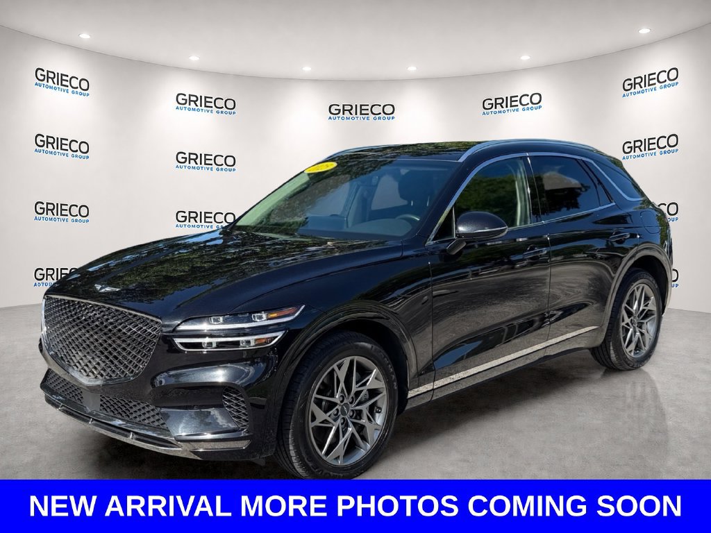 Used 2025 Genesis GV70 2.5T AWD/4WD image 3