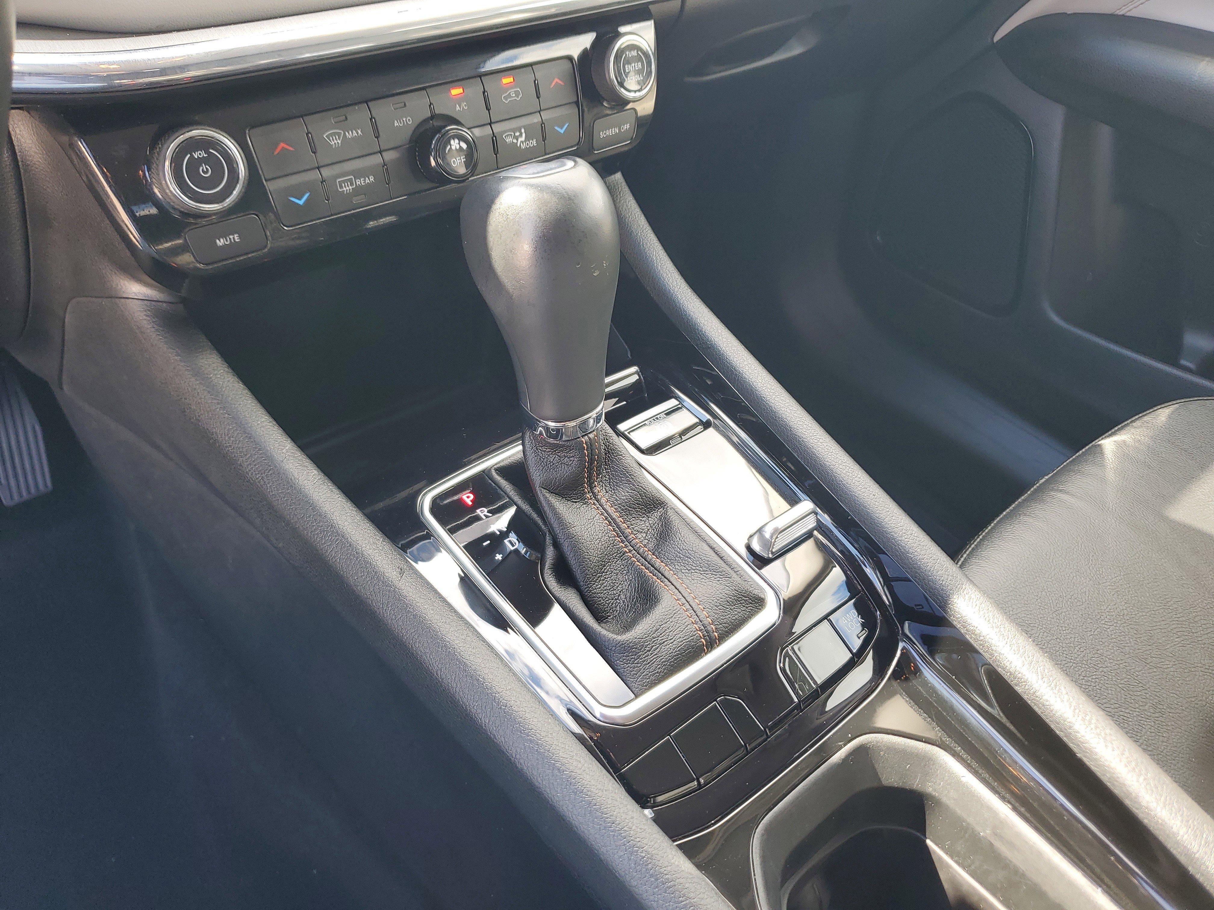 Used 2022 Jeep Compass Limited image 24