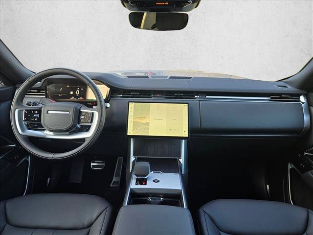 New 2026 Land Rover Range Rover Long Wheelbase SE AWD/4WD image 15