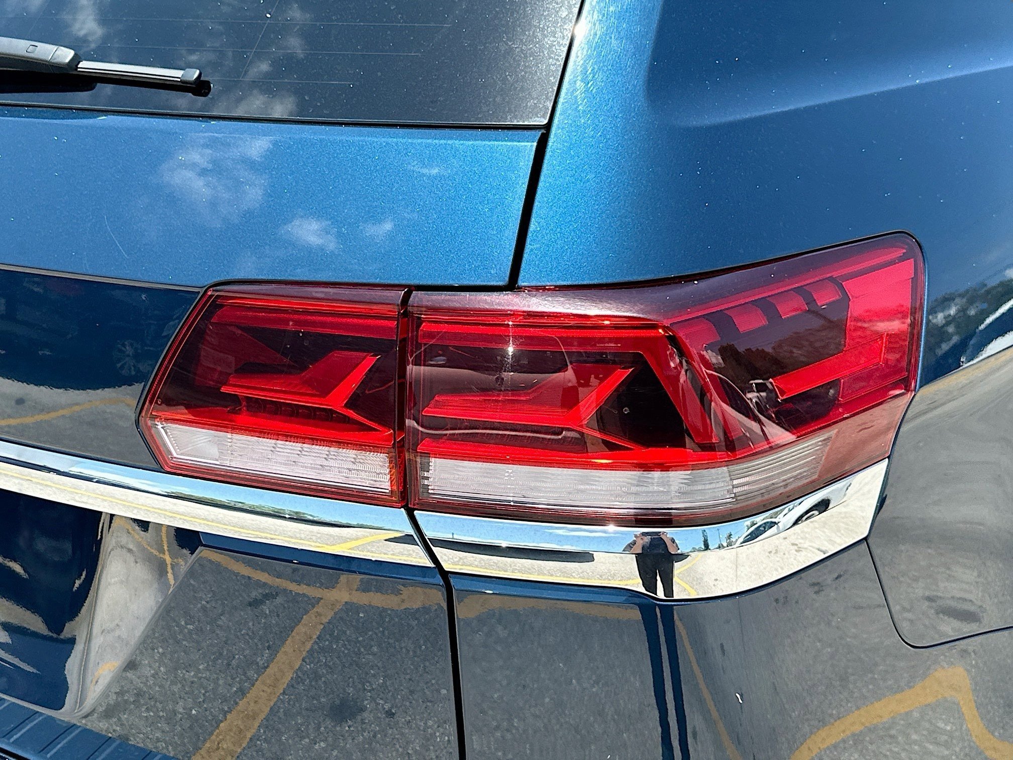 Used 2022 Volkswagen Atlas SE image 28