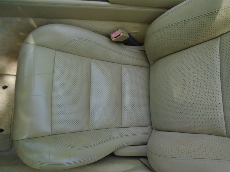 Used 2007 Jaguar XK Convertible image 15