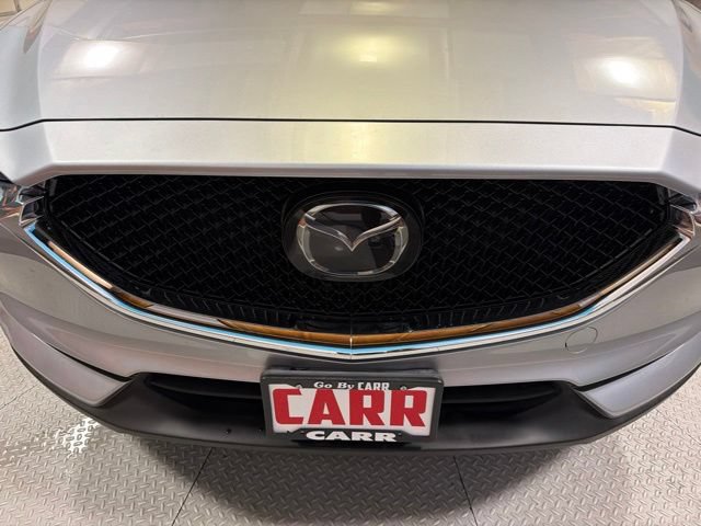 Used 2018 MAZDA CX-5 Touring w/ Preferred Equipment Package AWD/4WD image 17