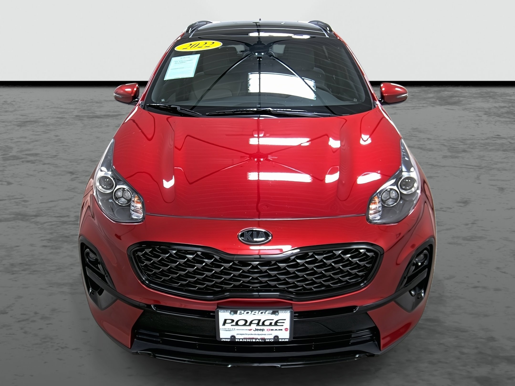 Used 2022 Kia Sportage Nightfall Edition image 6