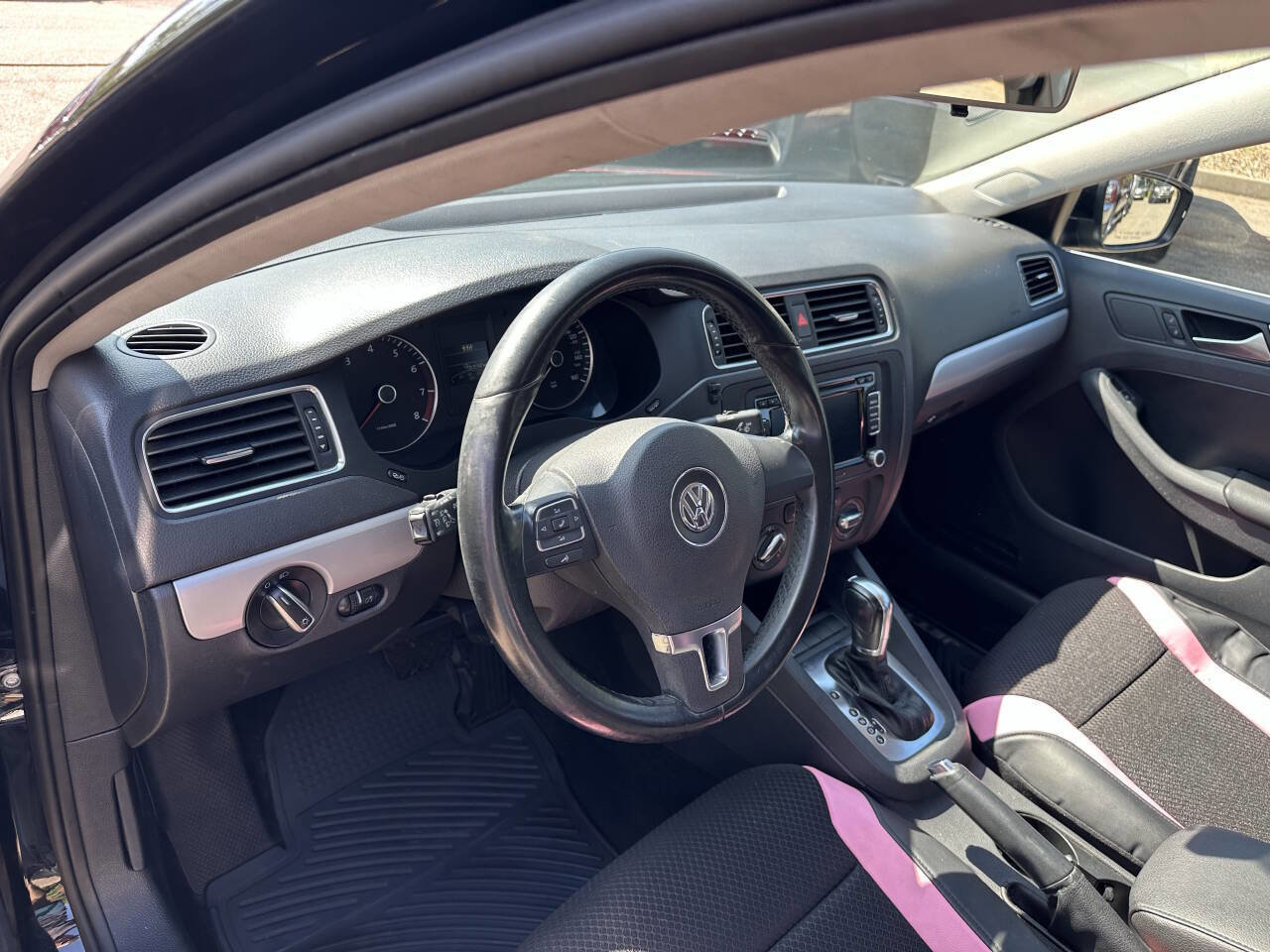 Used 2013 Volkswagen Jetta SE FWD image 14