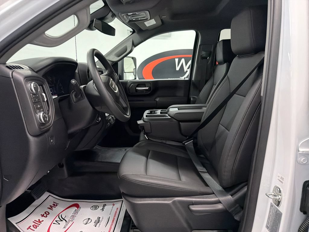 New 2026 GMC Sierra 2500 Pro w/ Convenience Package AWD/4WD image 9