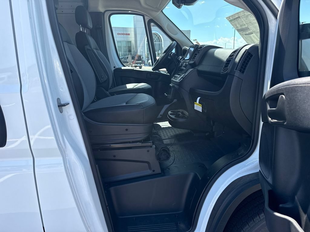 New 2026 RAM ProMaster 2500 w/ Safety Group FWD image 25