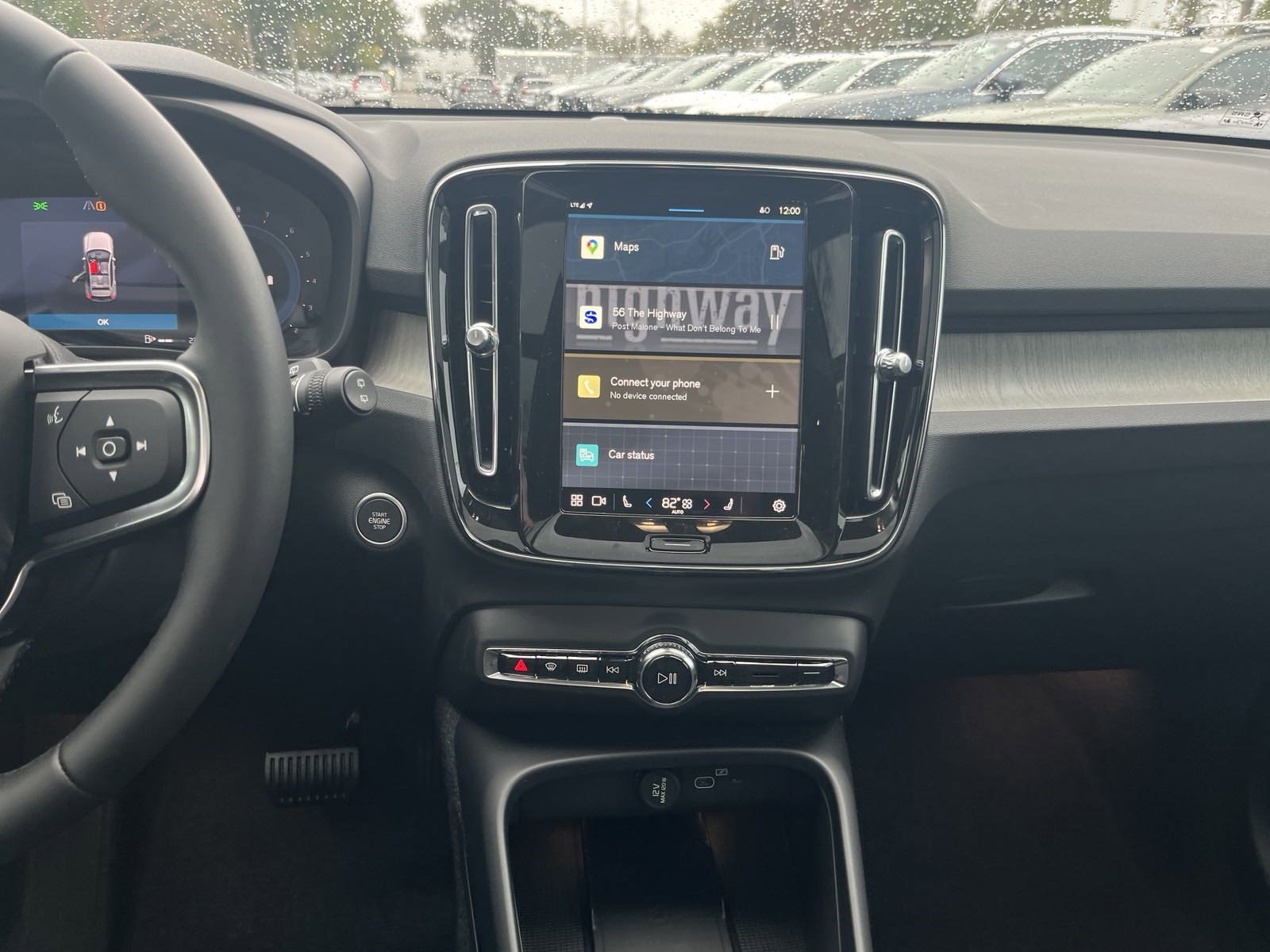 Certified 2025 Volvo XC40 B5 Core w/ Protection Package Premier image 31