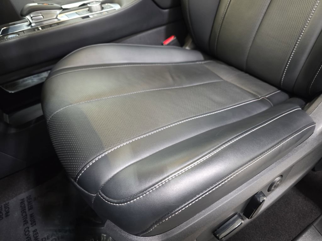 Certified 2023 INFINITI QX60 Luxe w/ Performance Audio Package AWD/4WD image 25