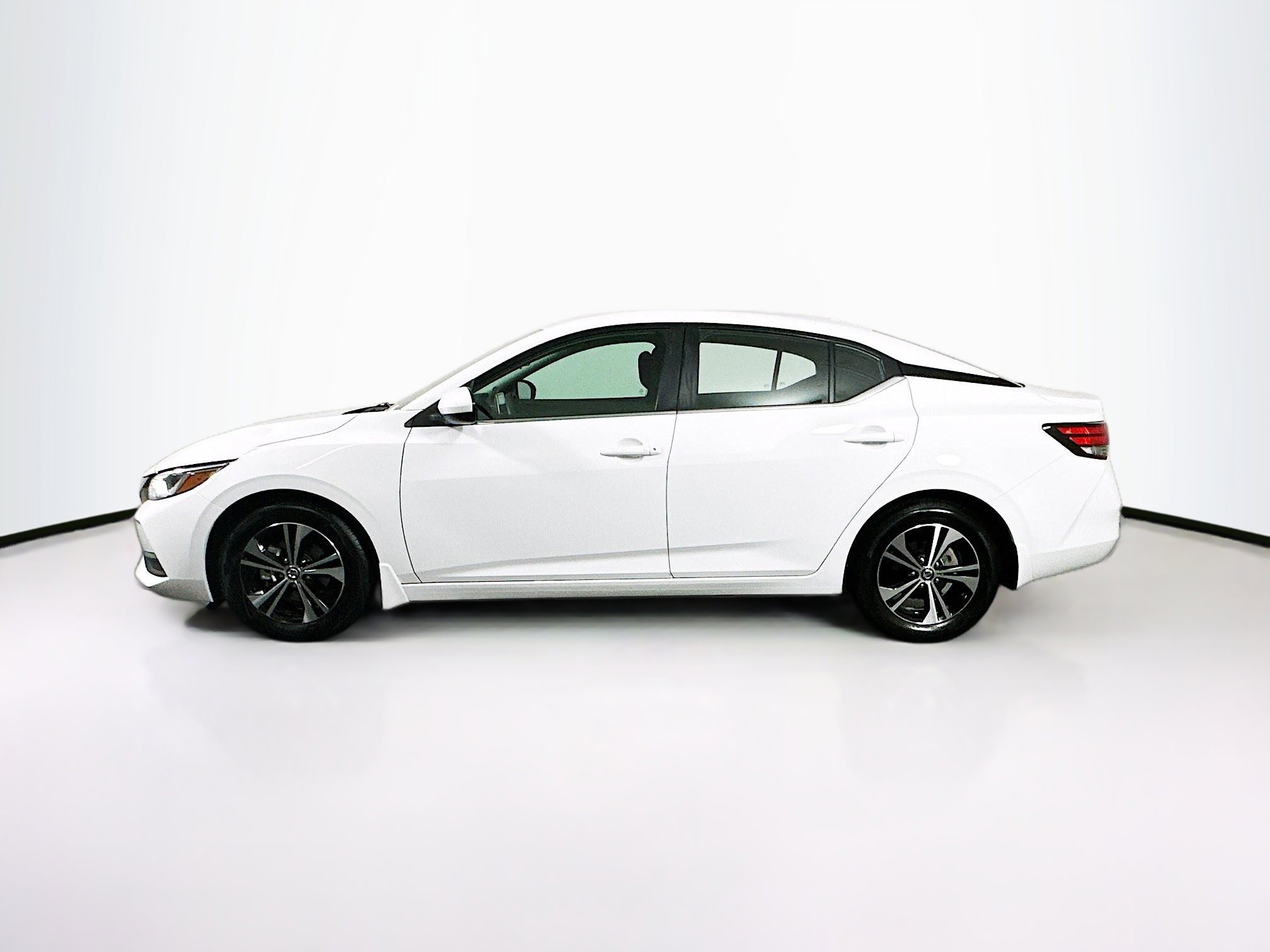 Used 2023 Nissan Sentra SV image 4