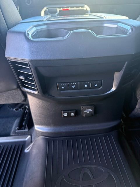Used 2023 Toyota Tundra Platinum image 40