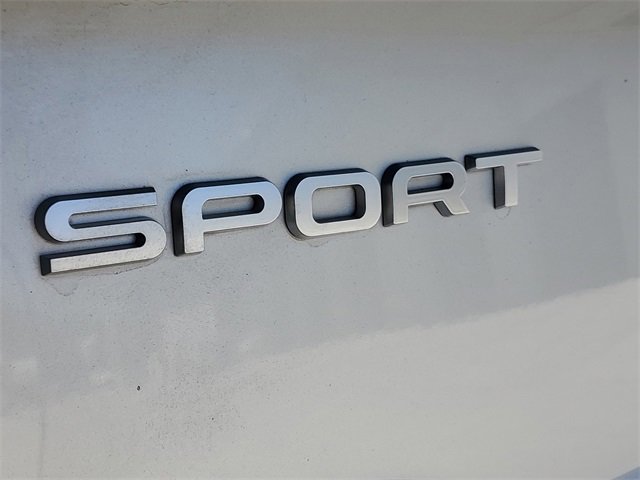 New 2025 Land Rover Discovery Sport S image 9