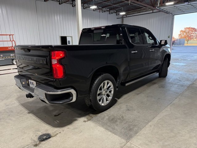 Used 2021 Chevrolet Silverado 1500 LTZ w/ Z71 Off-Road Package image 6