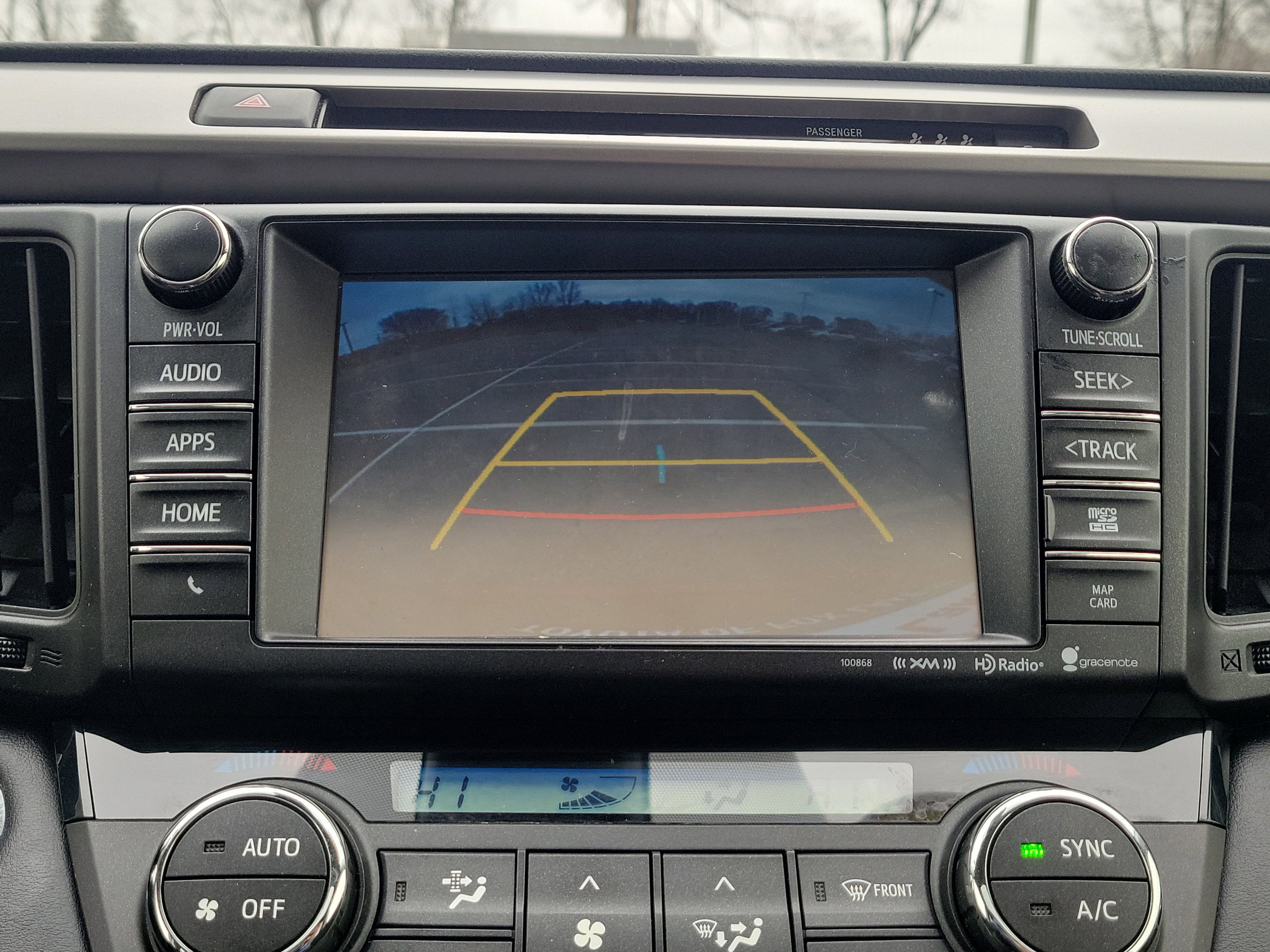 Used 2018 Toyota RAV4 Limited image 30