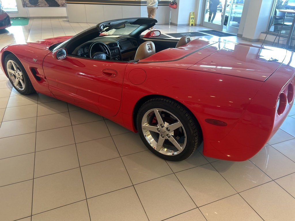 Used 2003 Chevrolet Corvette Convertible w/ Preferred Equipment Group1 image 4