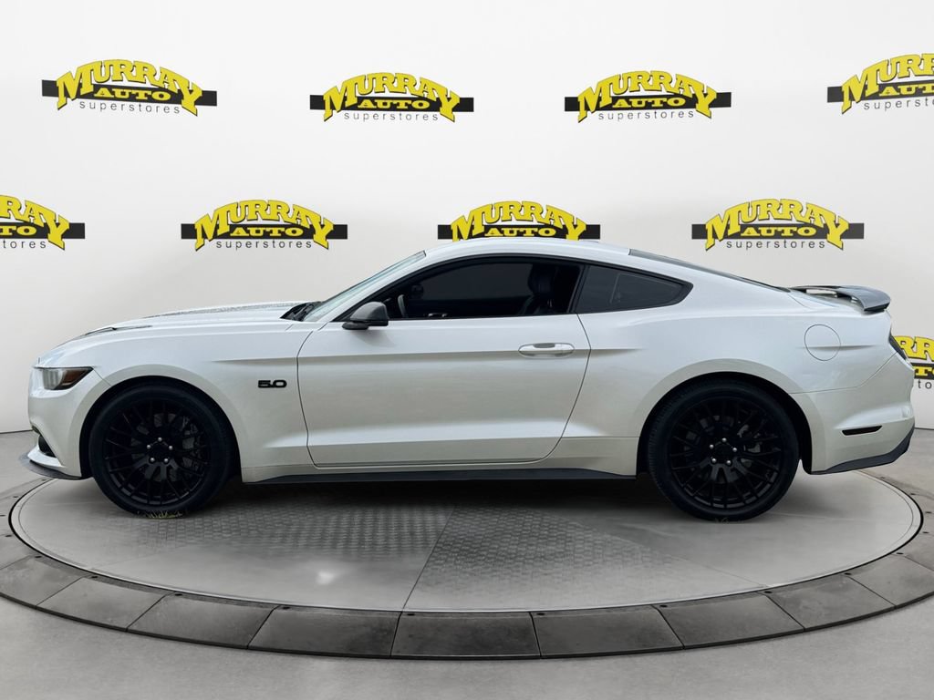 Used 2017 Ford Mustang GT Premium w/ Equipment Group 401A RWD image 2