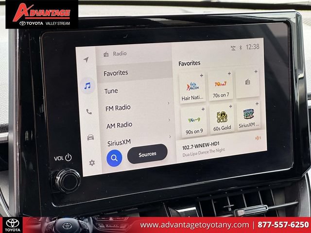 Used 2023 Toyota Corolla Cross LE w/ Moonroof Package AWD/4WD image 31