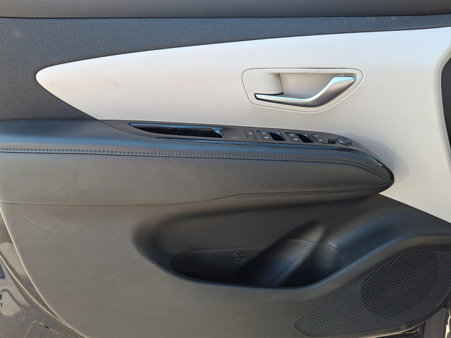 Certified 2022 Hyundai Tucson SEL AWD/4WD image 12