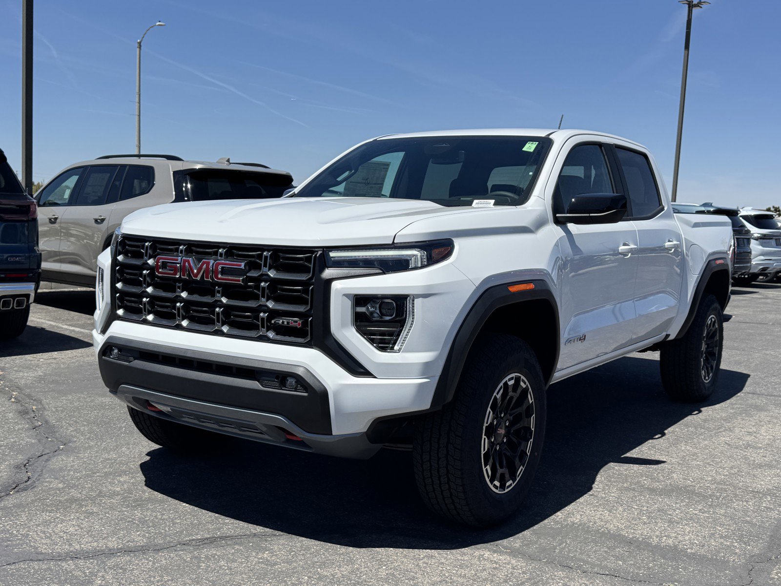 New 2026 GMC Canyon AT4 AWD/4WD image 3