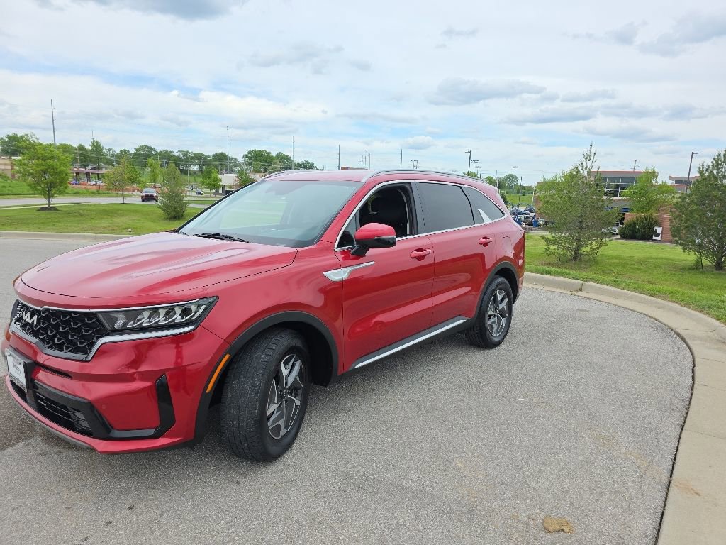 Used 2022 Kia Sorento EX FWD image 1