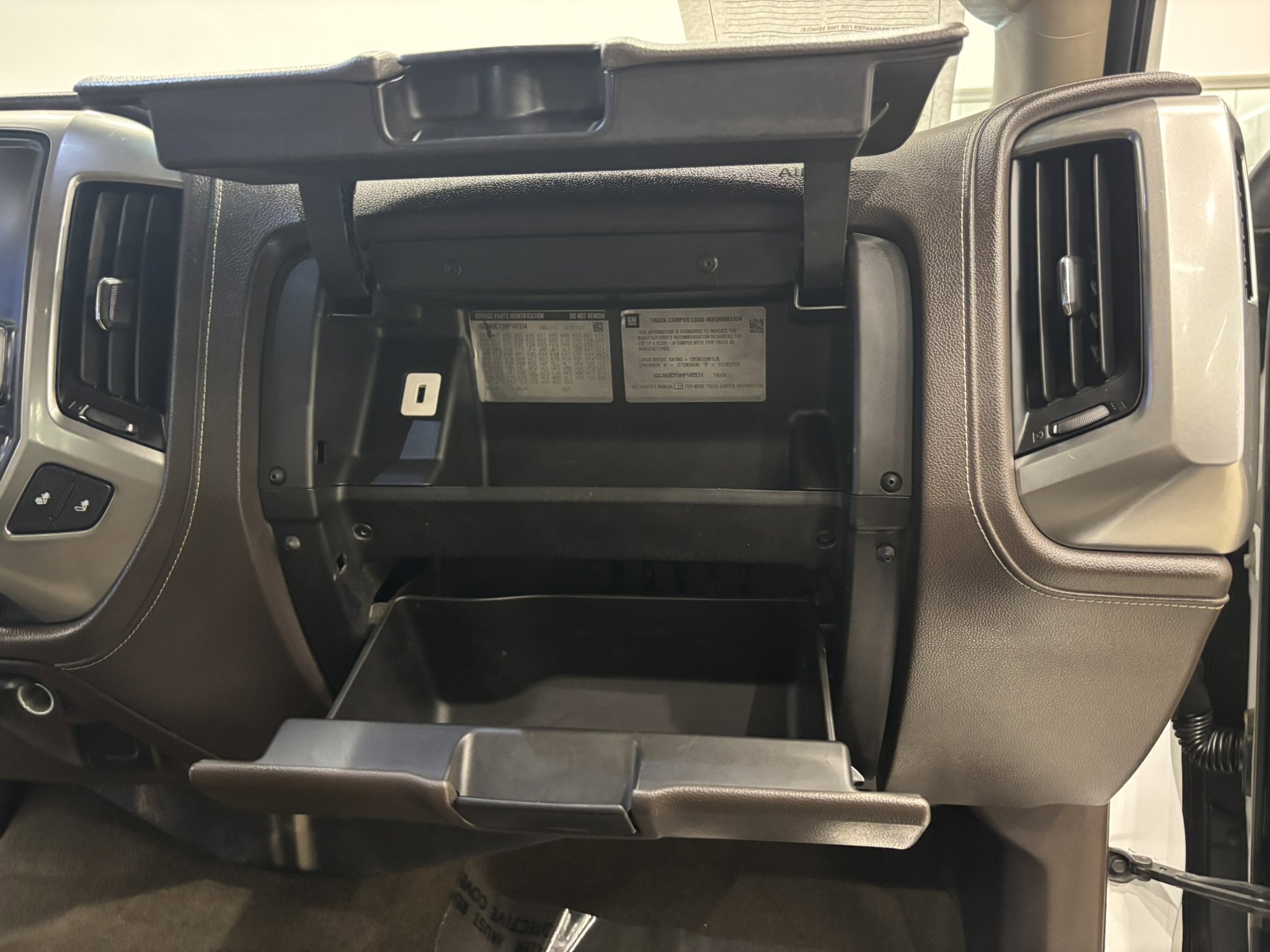 Used 2017 Chevrolet Silverado 3500 LTZ w/ Duramax Plus Package image 34