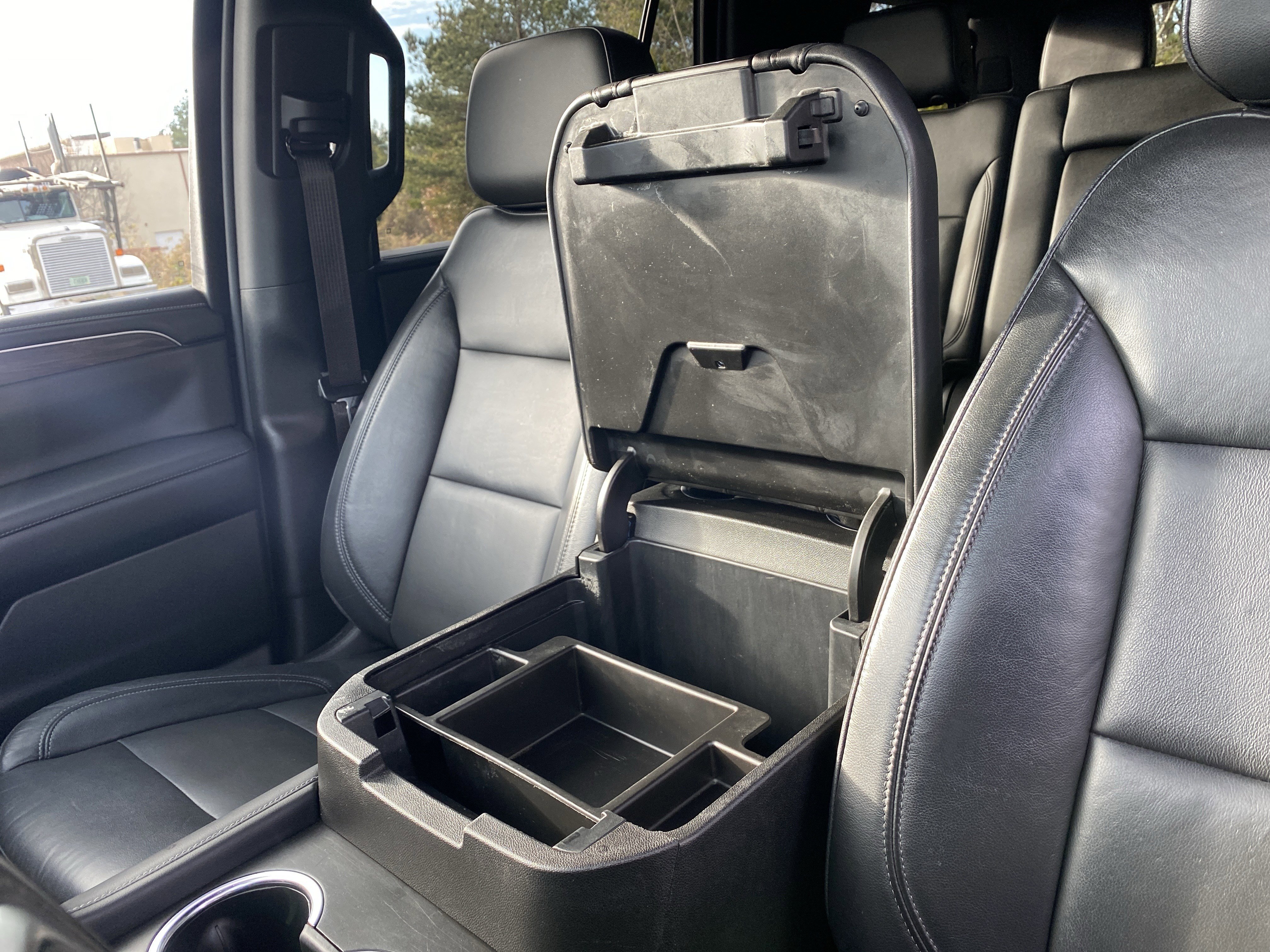 Used 2021 Chevrolet Tahoe Z71 w/ Z71 Signature Package image 68