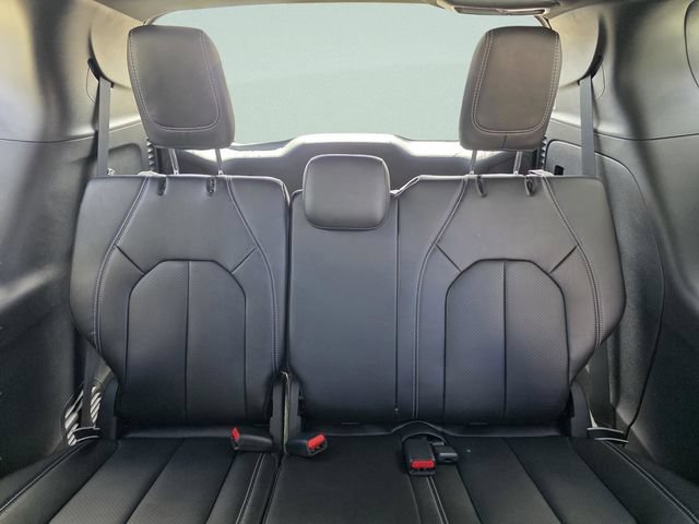 New 2026 Chrysler Voyager LX FWD image 22