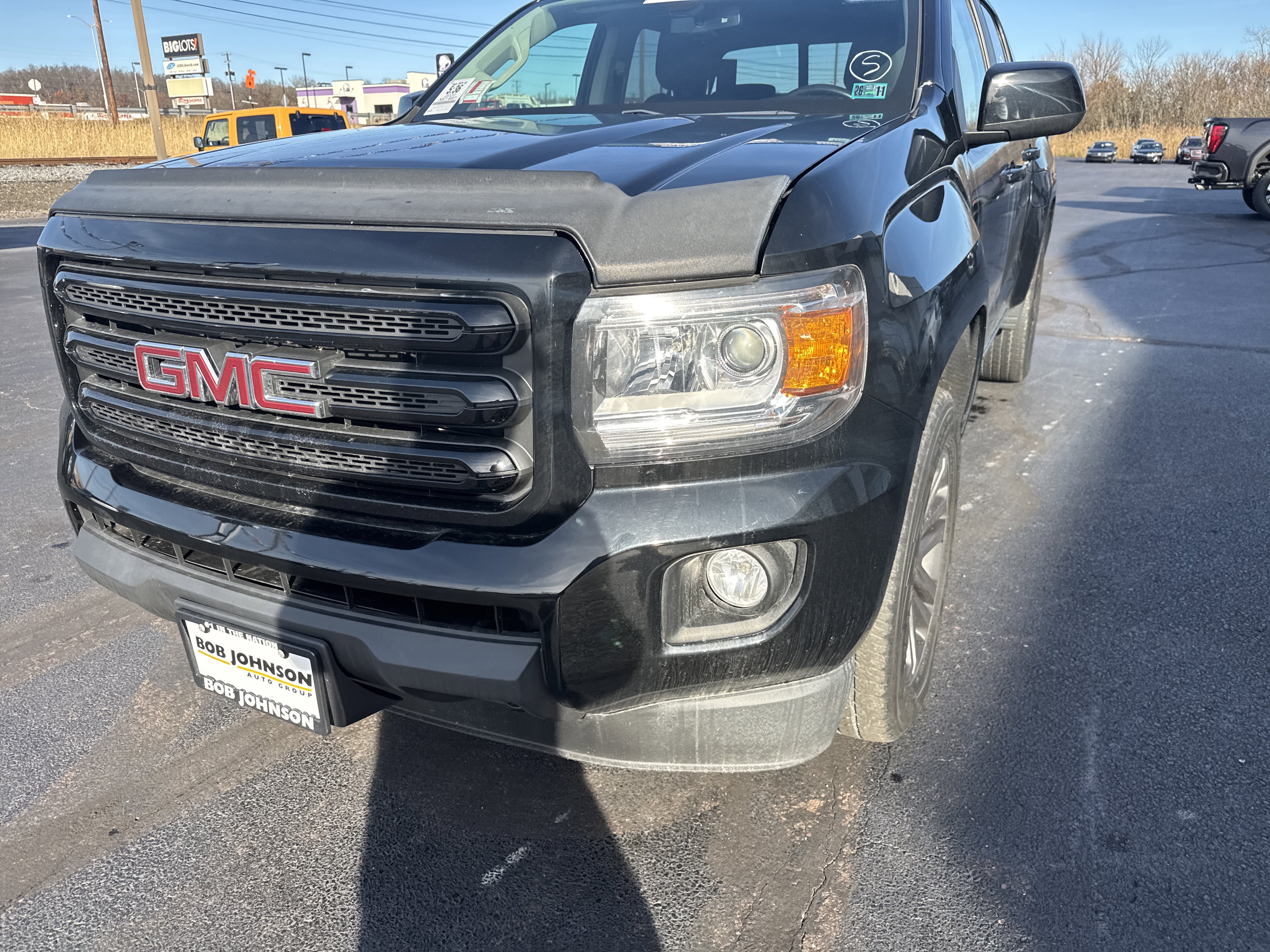 Used 2020 GMC Canyon SLE w/ Elevation Edition image 10