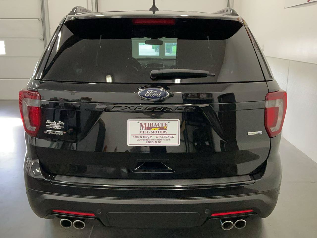 Used 2018 Ford Explorer Sport w/ Equipment Group 401A AWD/4WD image 5