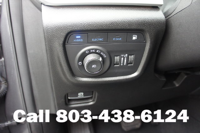 Used 2024 Jeep Grand Cherokee Limited 4xe AWD/4WD image 7