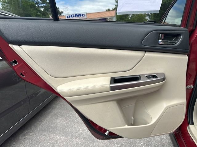 Used 2015 Subaru Crosstrek 2.0i Premium w/ Moonroof Package AWD/4WD image 8