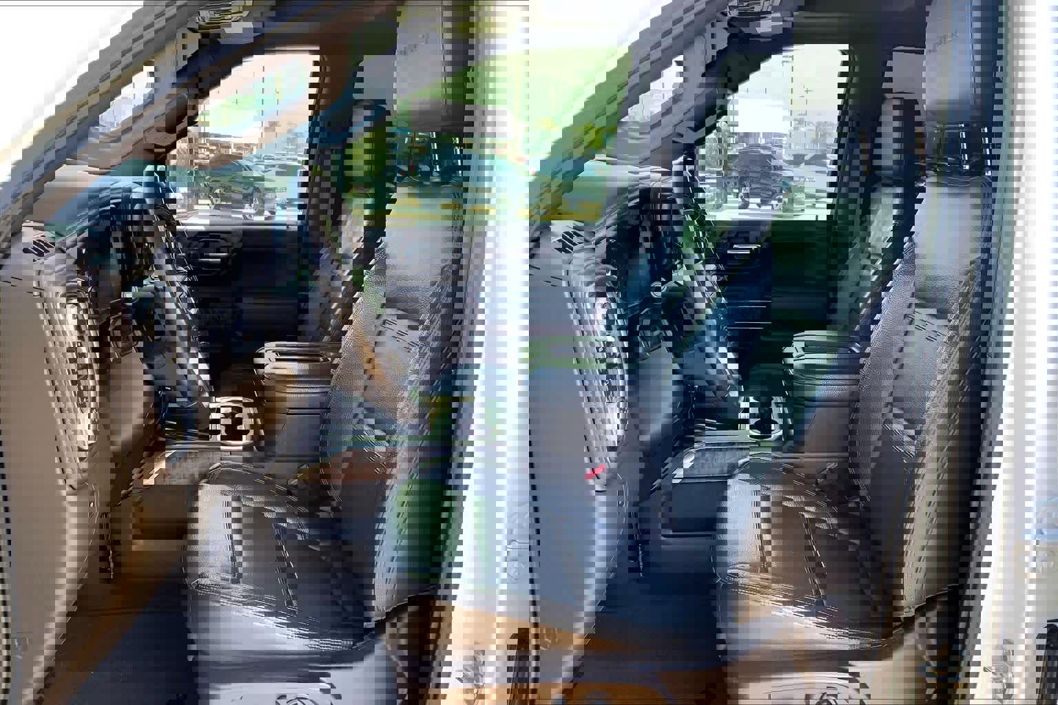 Used 2020 GMC Sierra 3500 Denali w/ Denali Ultimate Package image 7