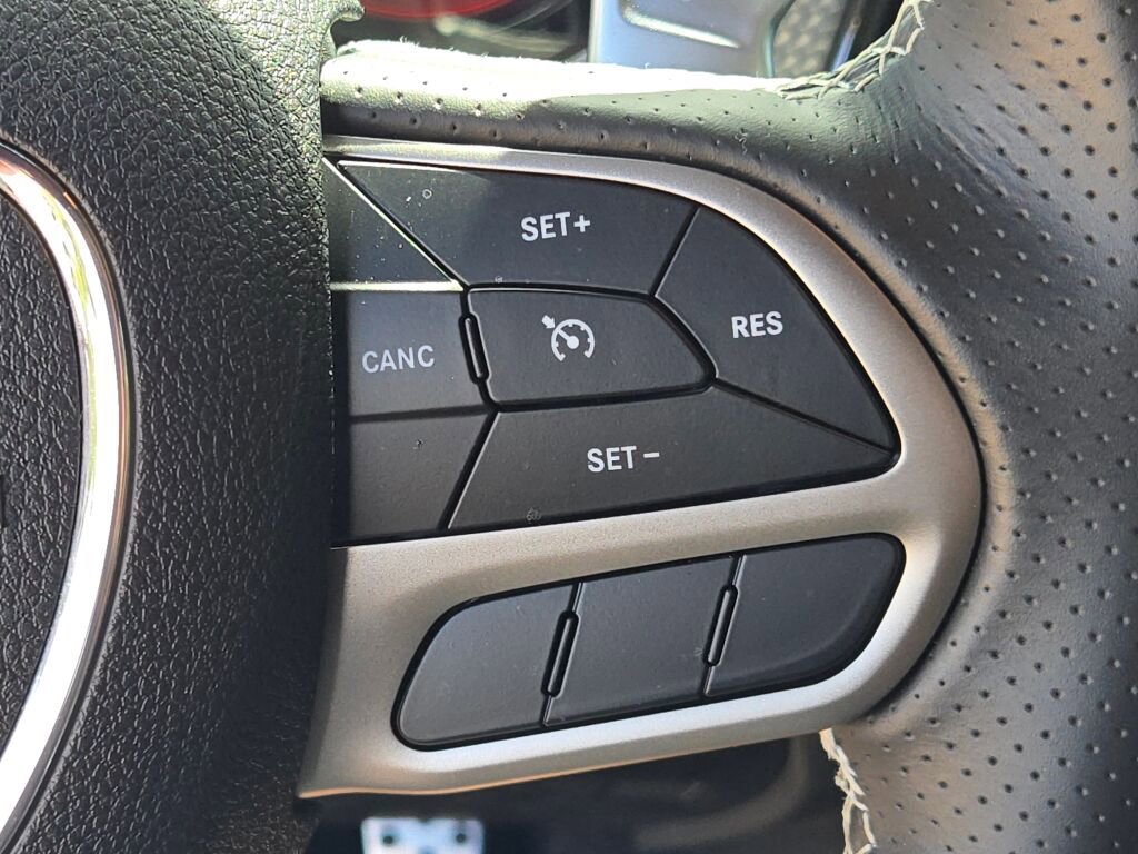 Used 2022 Dodge Challenger SRT Hellcat Redeye image 25