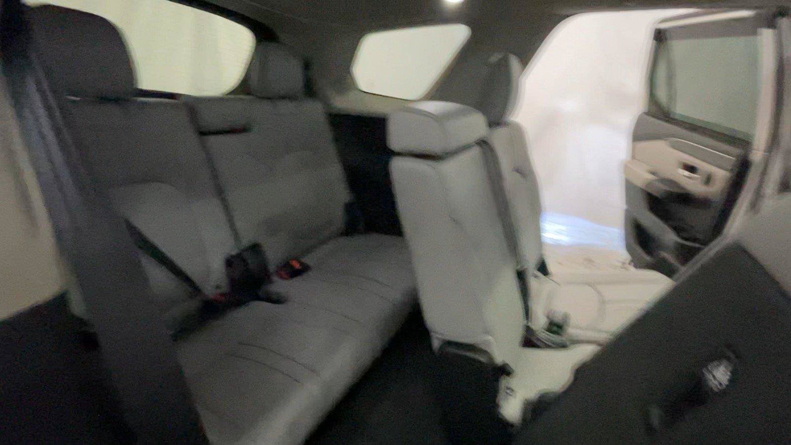Used 2025 Honda Pilot Elite image 25