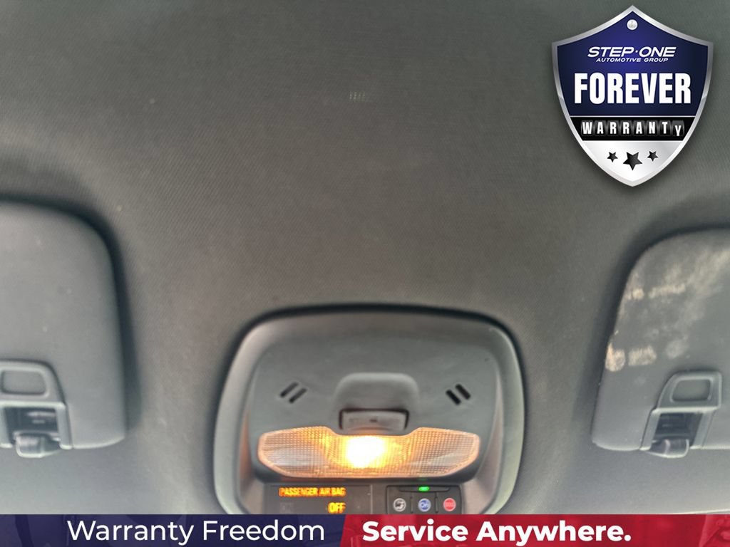 Used 2024 Chevrolet Trax RS FWD image 25