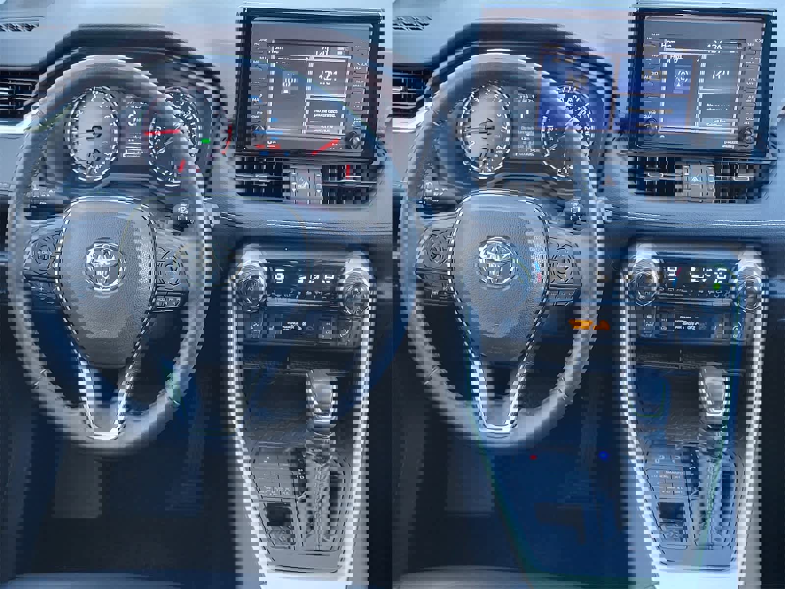 Used 2020 Toyota RAV4 XLE Premium image 24