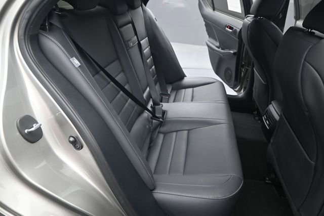 Used 2023 Lexus IS 350 F Sport RWD image 16
