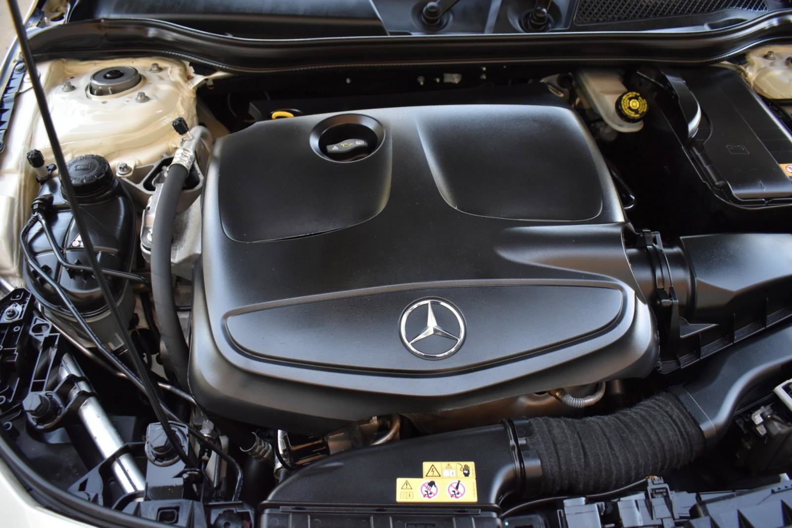 Used 2015 Mercedes-Benz CLA 250 image 51