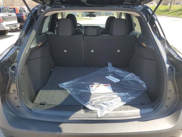 New 2026 Nissan Kicks SV w/ SV Premium Package AWD/4WD image 27