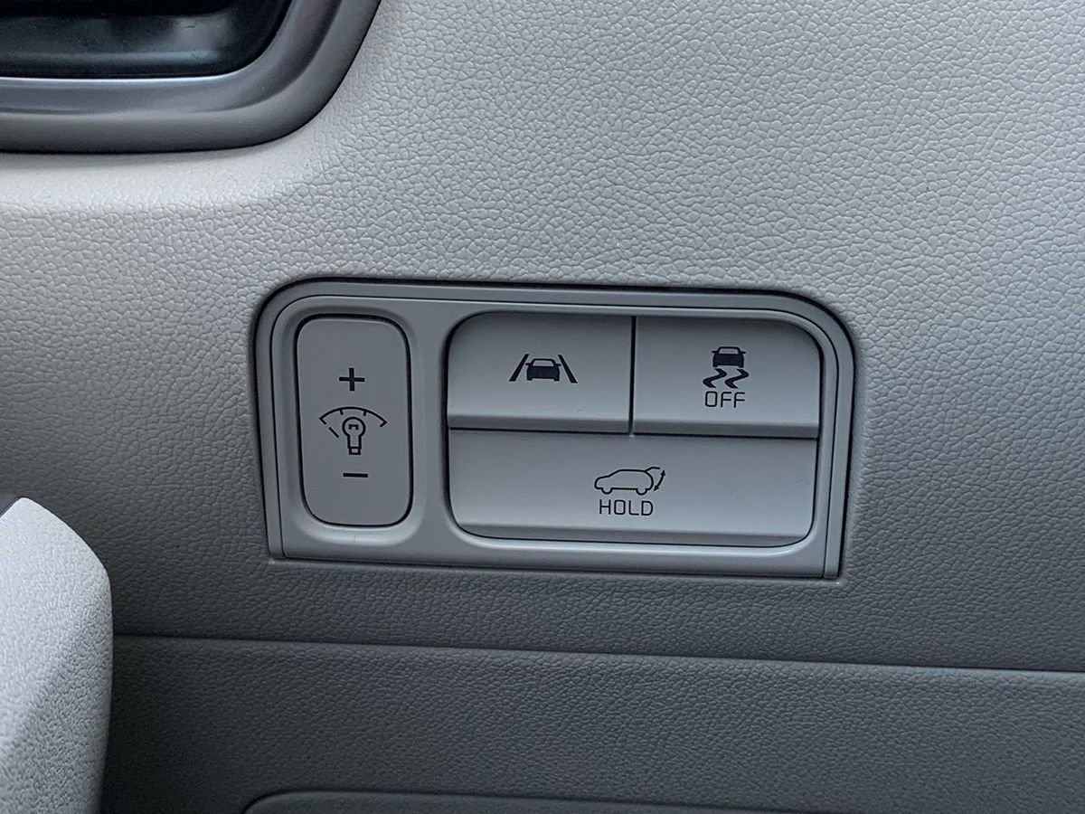 Used 2022 Kia Sorento EX w/ Panoramic Sunroof Package FWD image 17